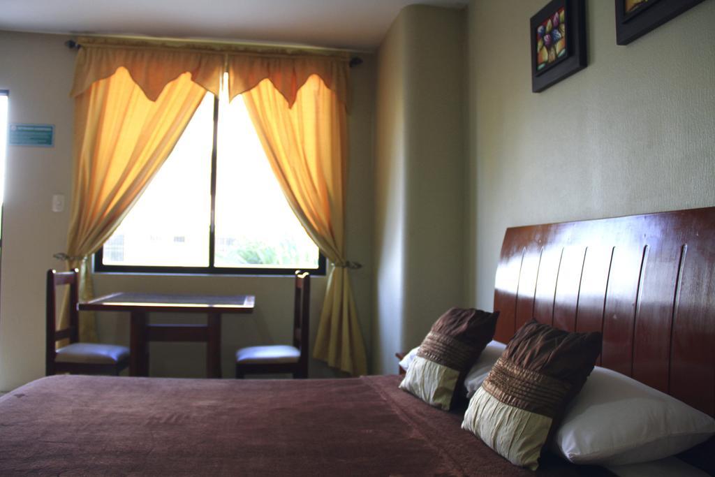Hotel Onix Gold Гуаякіль Екстер'єр фото